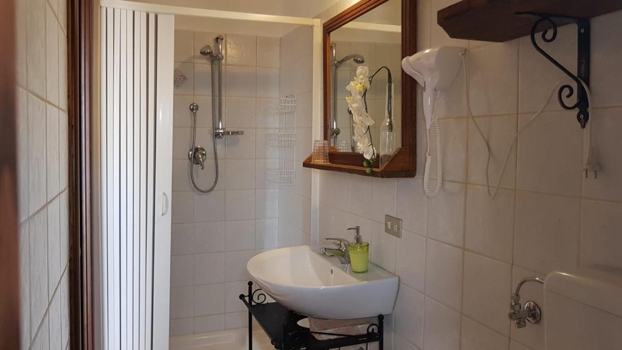 Perla Del Borgo Appartamenti Santa Caterina dello Ionio Luaran gambar