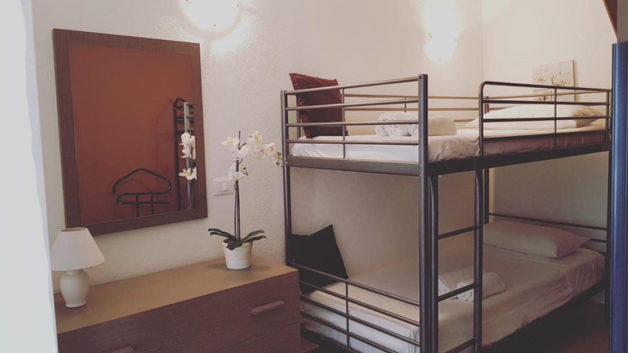Perla Del Borgo Appartamenti Santa Caterina dello Ionio Luaran gambar