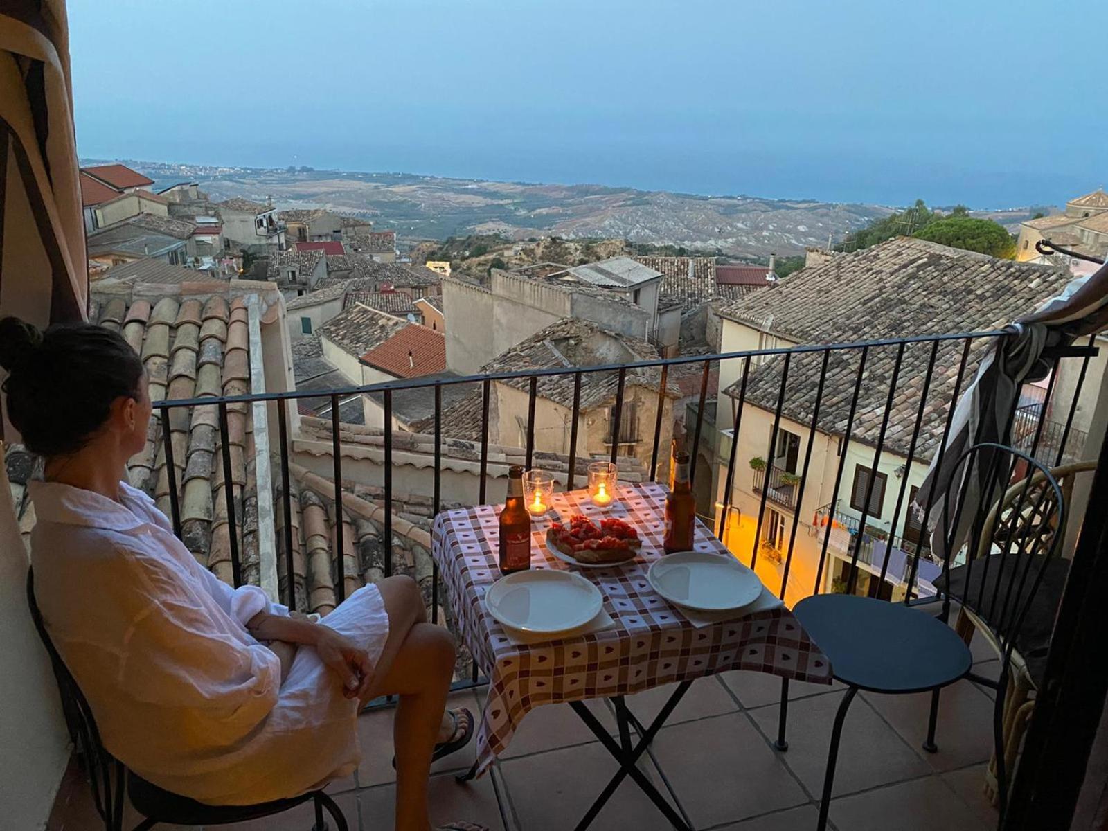 Perla Del Borgo Appartamenti Santa Caterina dello Ionio Luaran gambar